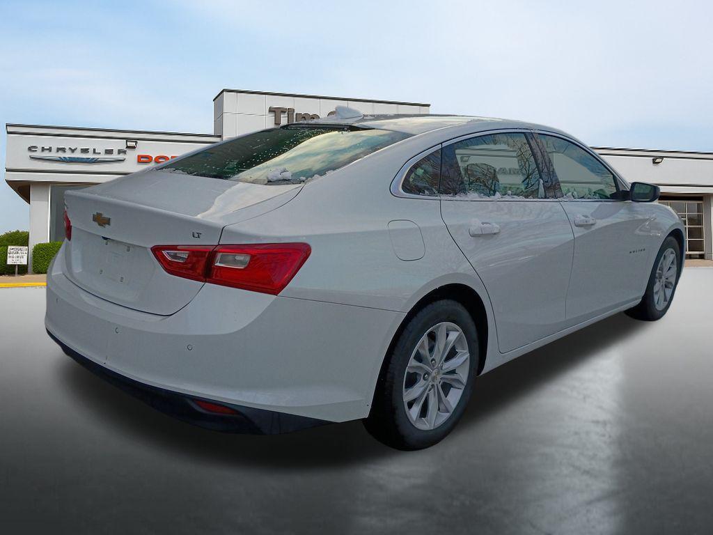 used 2024 Chevrolet Malibu car, priced at $15,995