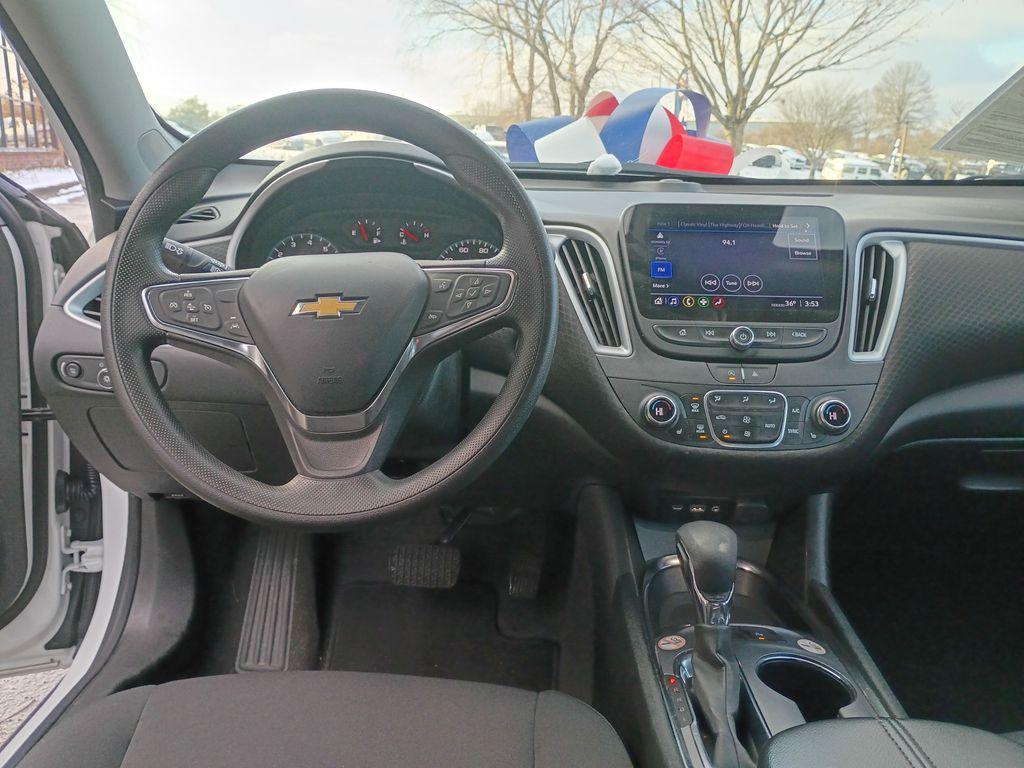 used 2024 Chevrolet Malibu car, priced at $15,995