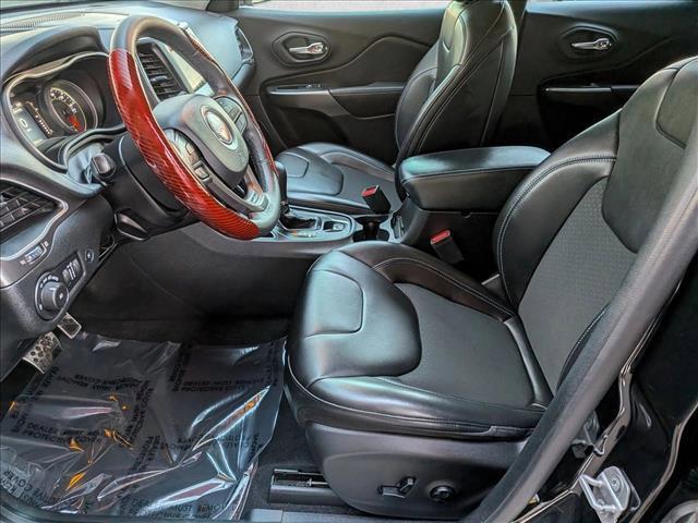 used 2019 Jeep Cherokee car, priced at $15,992