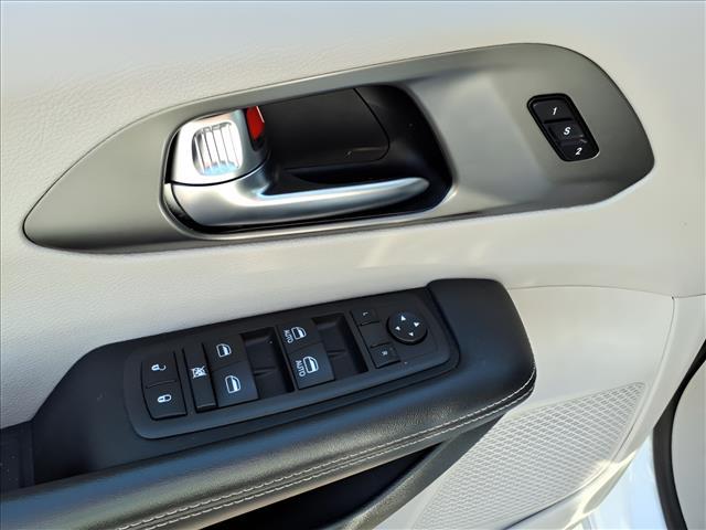 used 2022 Chrysler Pacifica car, priced at $27,988