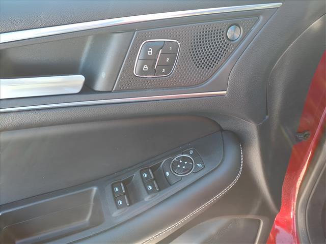 used 2022 Ford Edge car, priced at $30,988