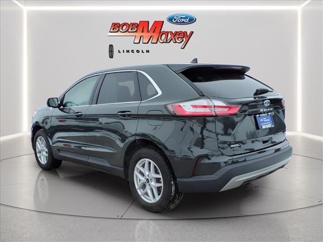 used 2024 Ford Edge car, priced at $29,500