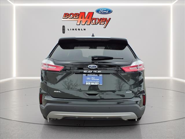 used 2024 Ford Edge car, priced at $29,500