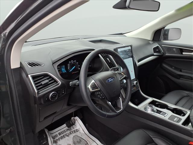 used 2024 Ford Edge car, priced at $29,500