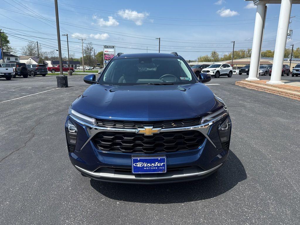 used 2024 Chevrolet Trax car, priced at $22,712
