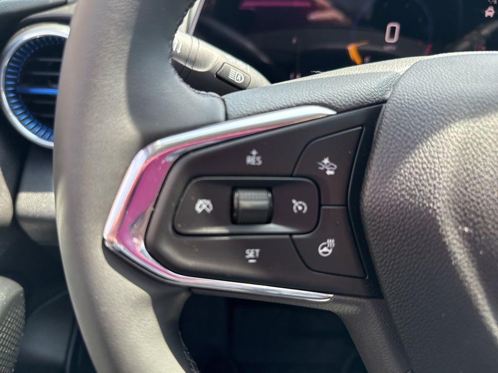 used 2024 Chevrolet Trax car, priced at $22,712