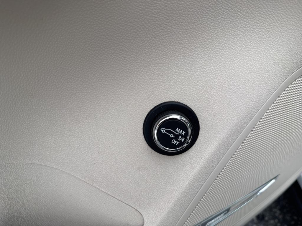 used 2021 Buick Envision car, priced at $26,900