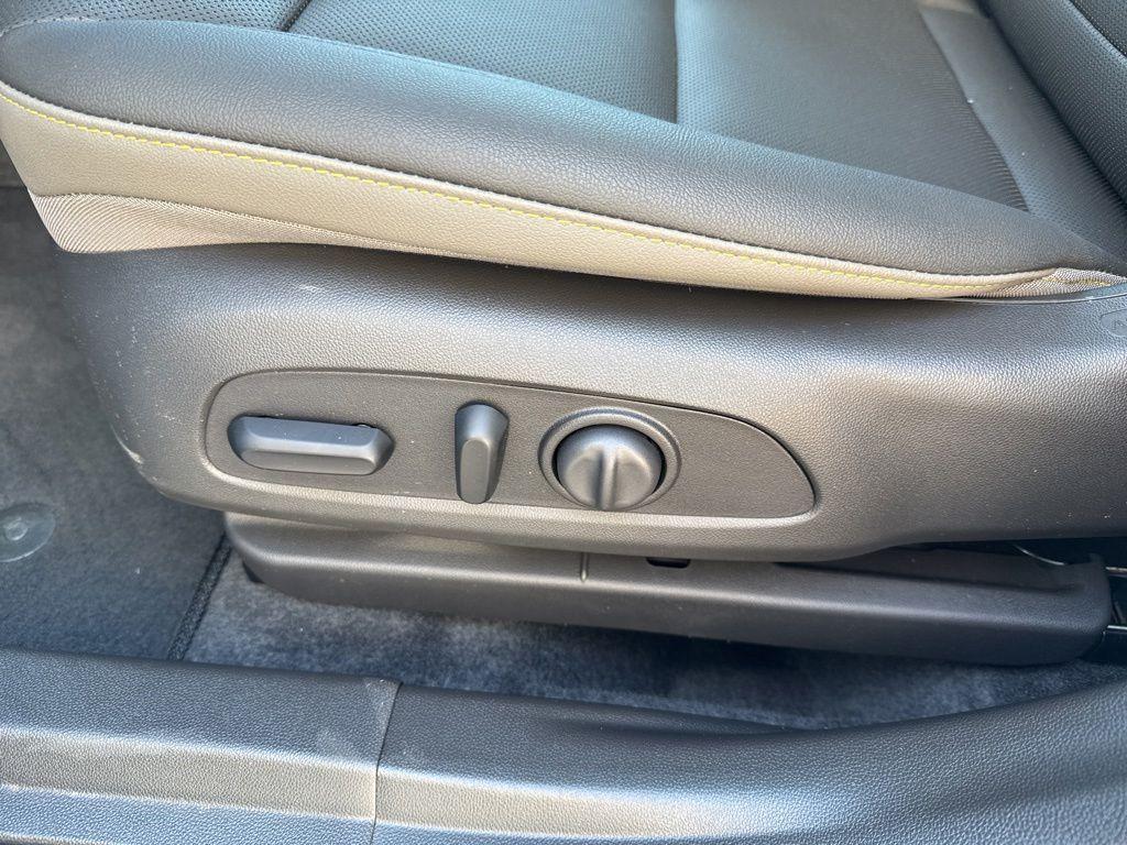 used 2025 Chevrolet Trax car, priced at $25,900