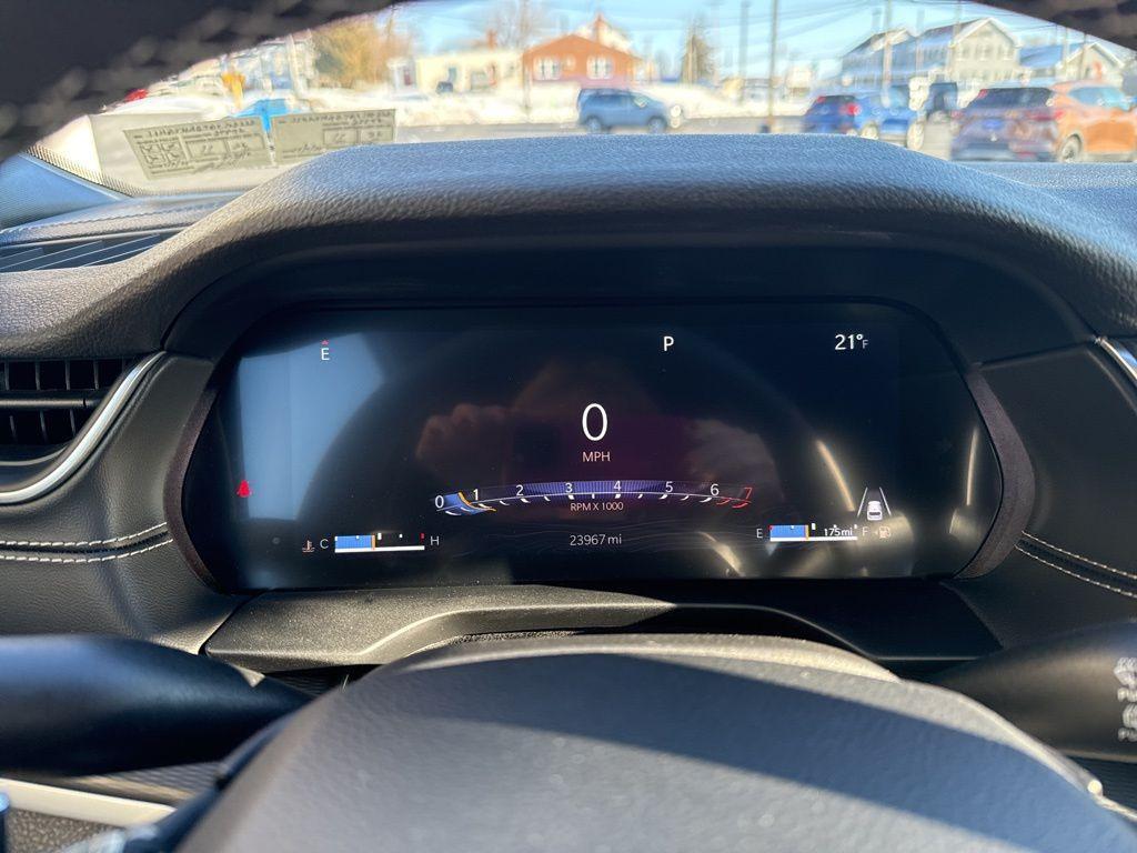 used 2024 Jeep Grand Cherokee car, priced at $28,900