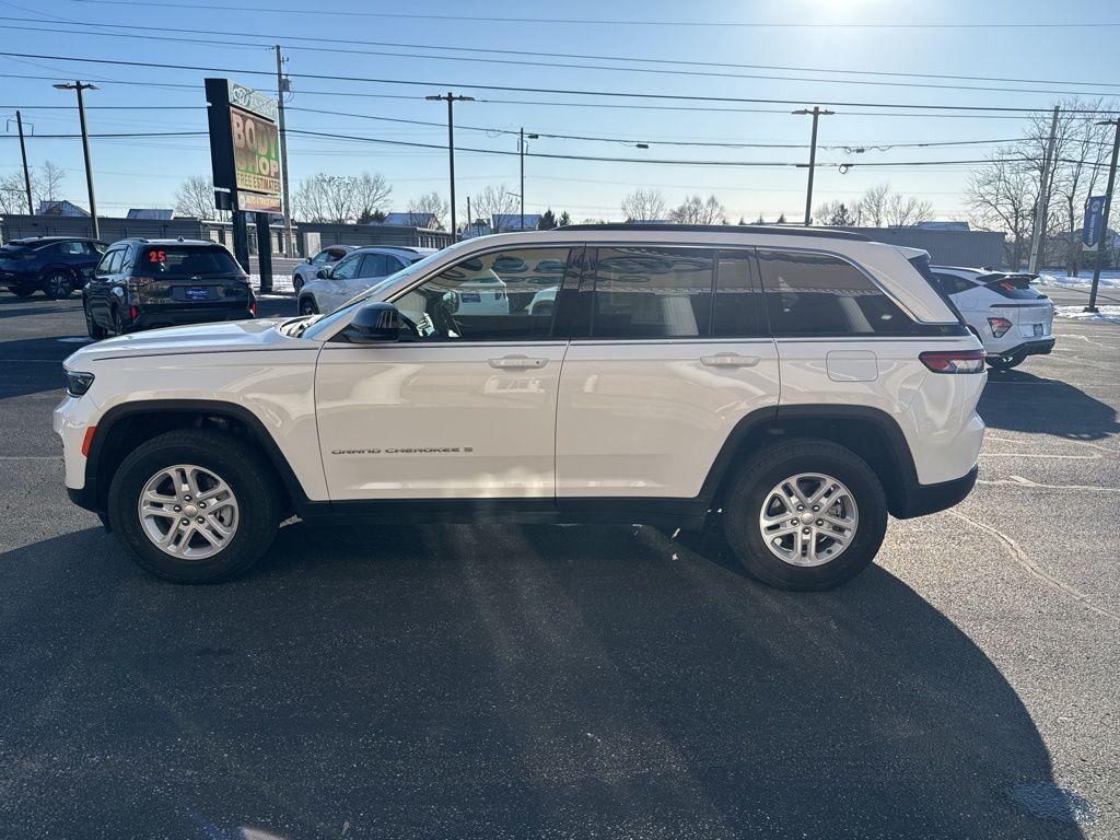 used 2024 Jeep Grand Cherokee car, priced at $28,900