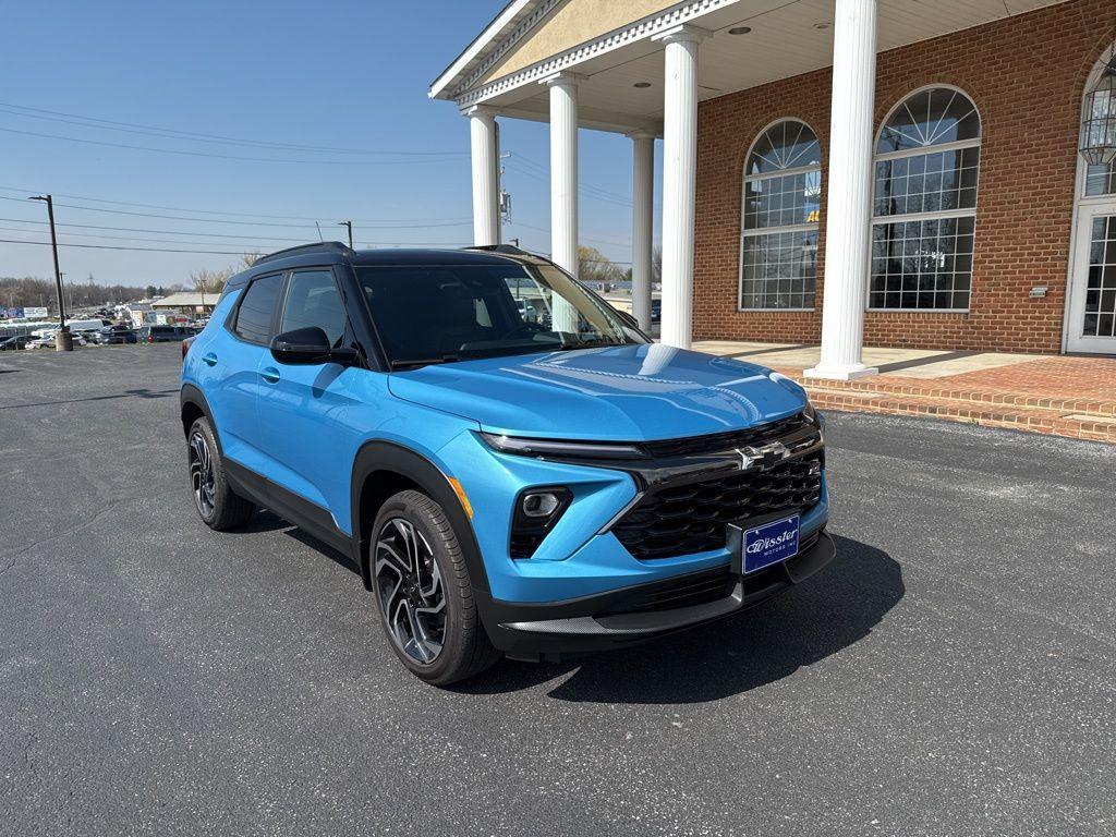 used 2025 Chevrolet TrailBlazer car, priced at $26,900