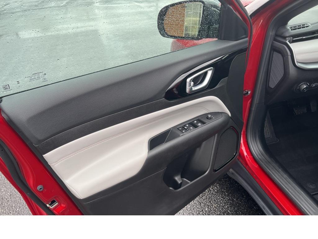 used 2024 Jeep Compass car, priced at $25,900