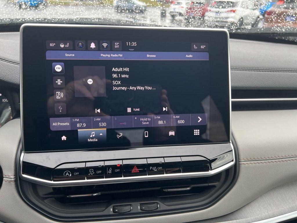 used 2024 Jeep Compass car, priced at $25,900