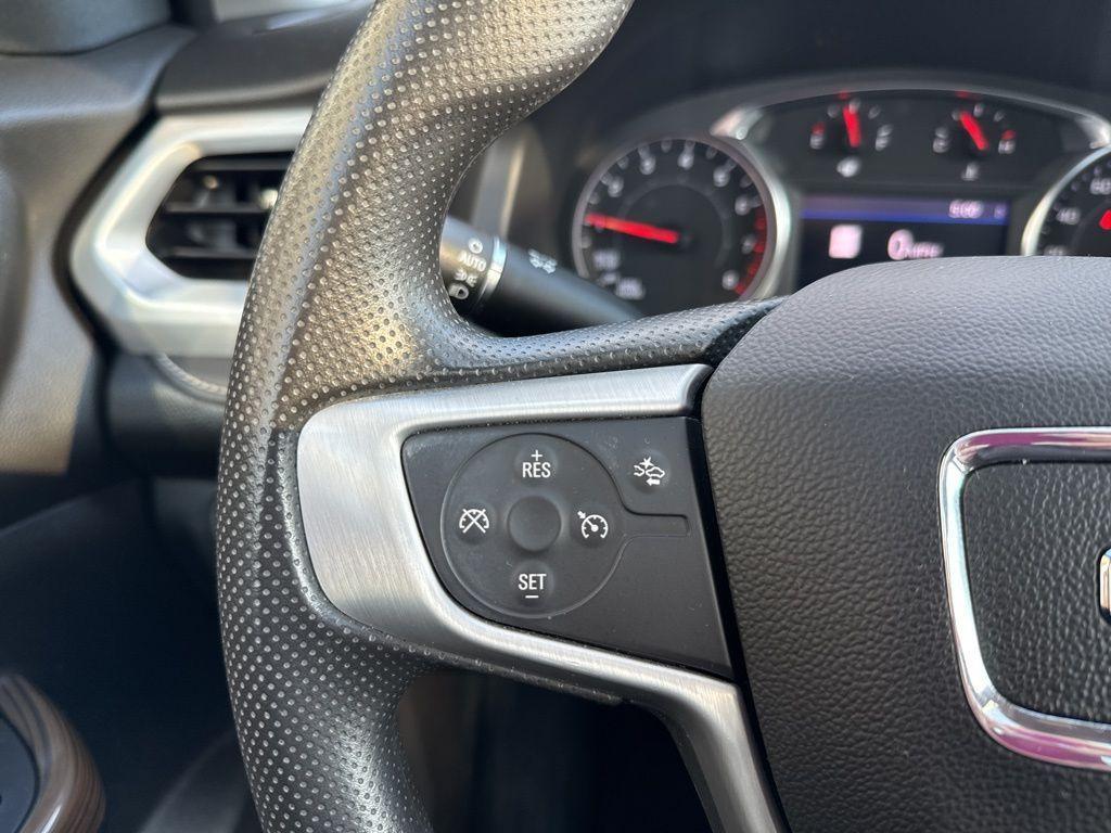 used 2023 GMC Acadia car, priced at $28,900