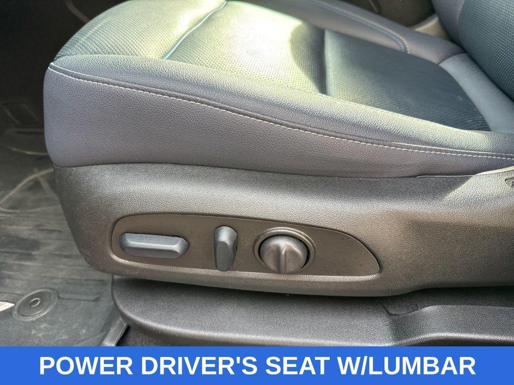 used 2023 Chevrolet Blazer car, priced at $32,900