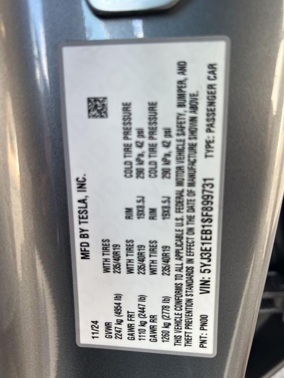 used 2025 Tesla Model 3 car, priced at $38,900