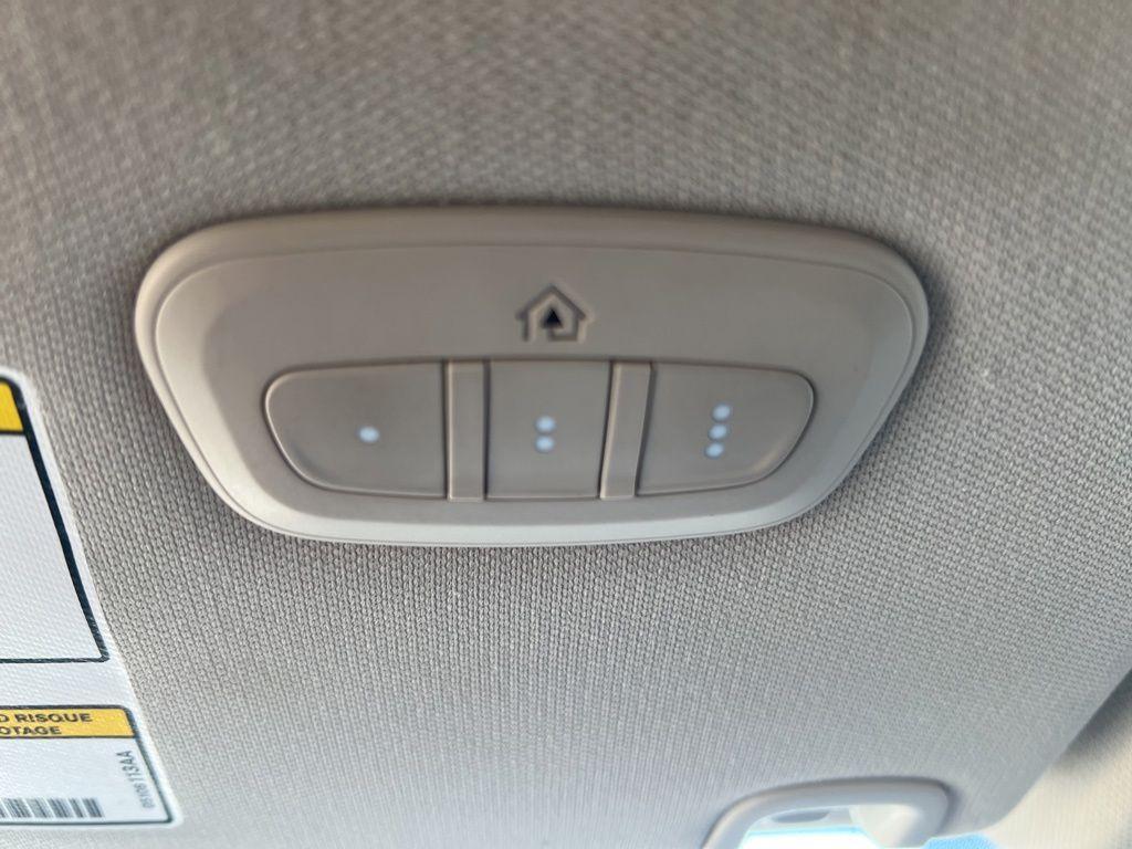 used 2015 Jeep Cherokee car, priced at $10,500