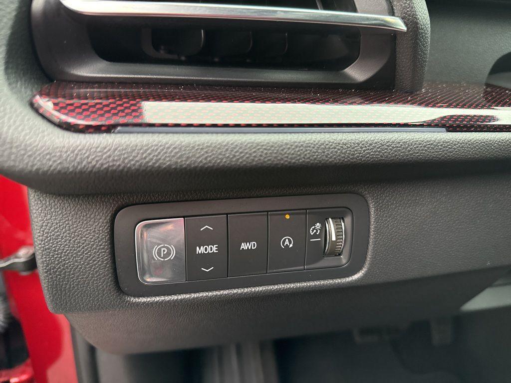 used 2024 Chevrolet Traverse car, priced at $48,900