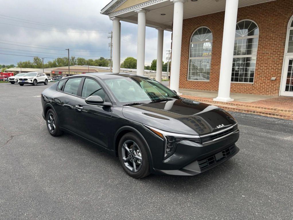 used 2026 Kia K4 car, priced at $22,900
