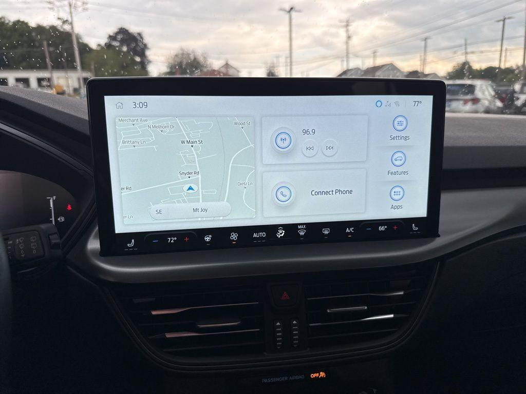 used 2025 Ford Escape car, priced at $26,900