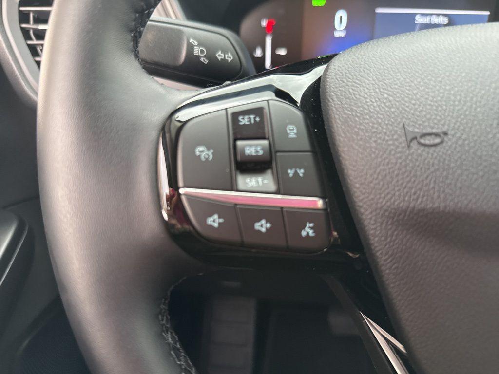 used 2025 Ford Escape car, priced at $26,900