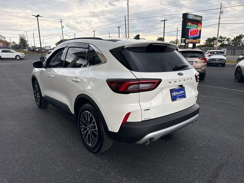 used 2025 Ford Escape car, priced at $26,900