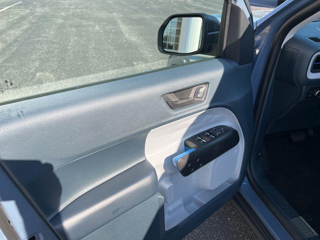used 2025 Ford Maverick car, priced at $31,900