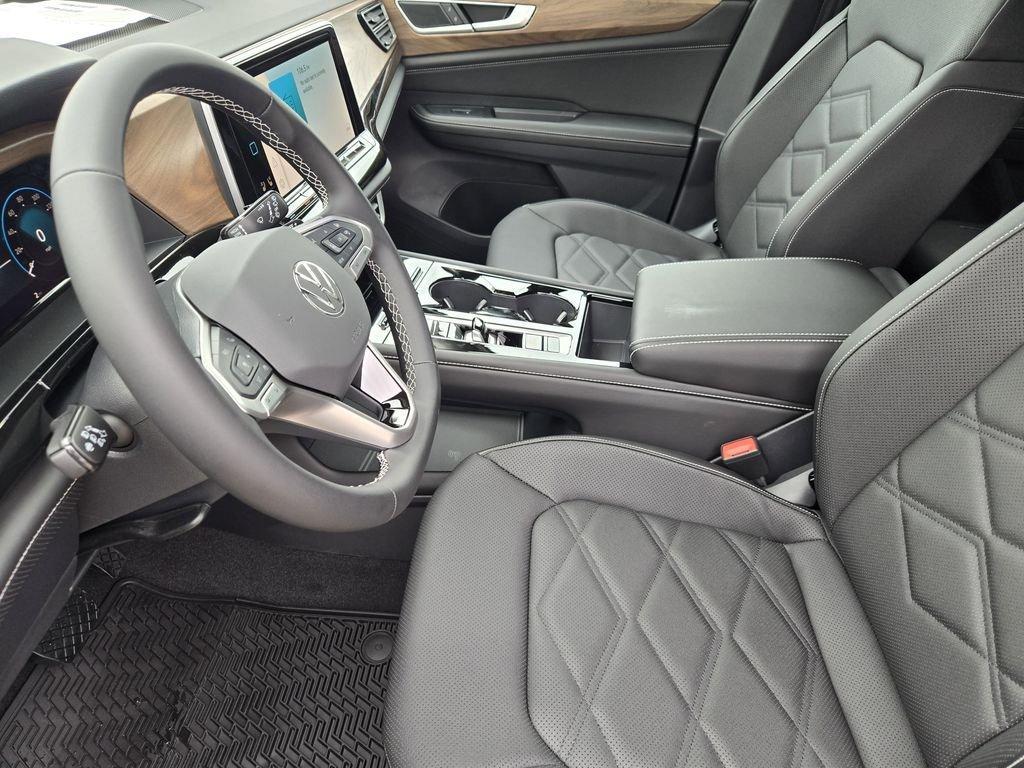 new 2026 Volkswagen Atlas car, priced at $45,687