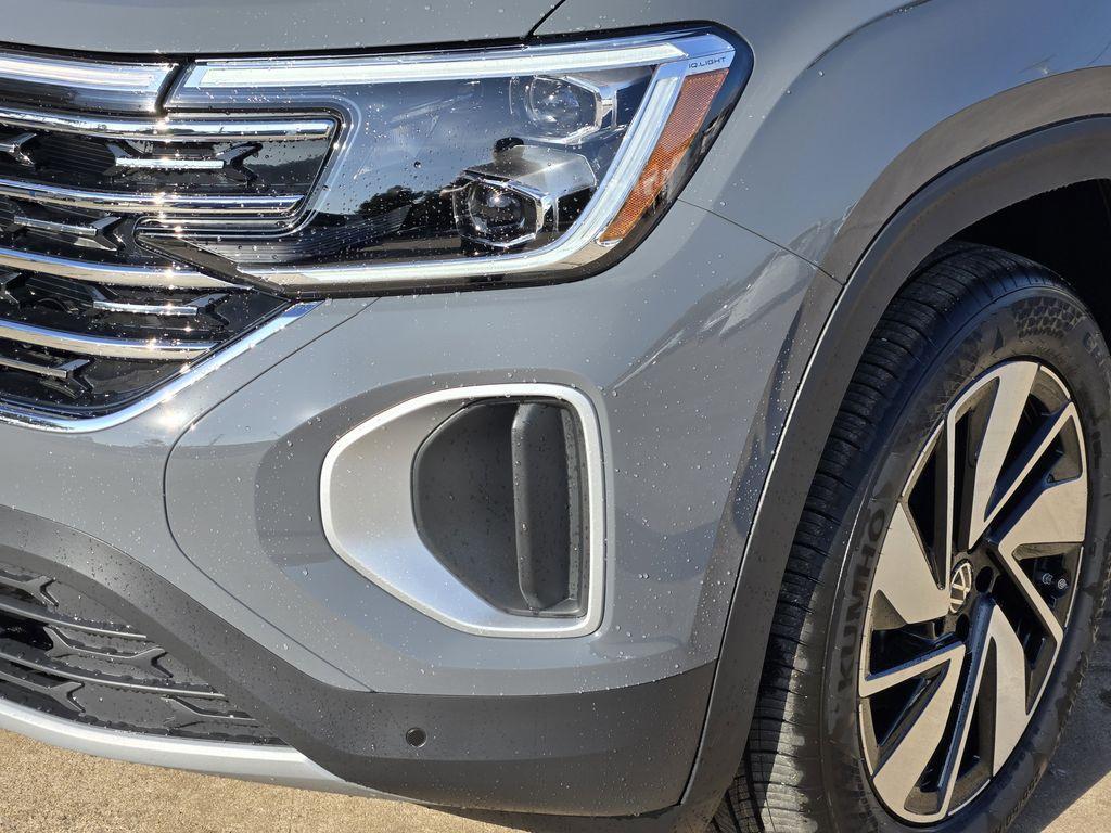 new 2026 Volkswagen Atlas car, priced at $47,079