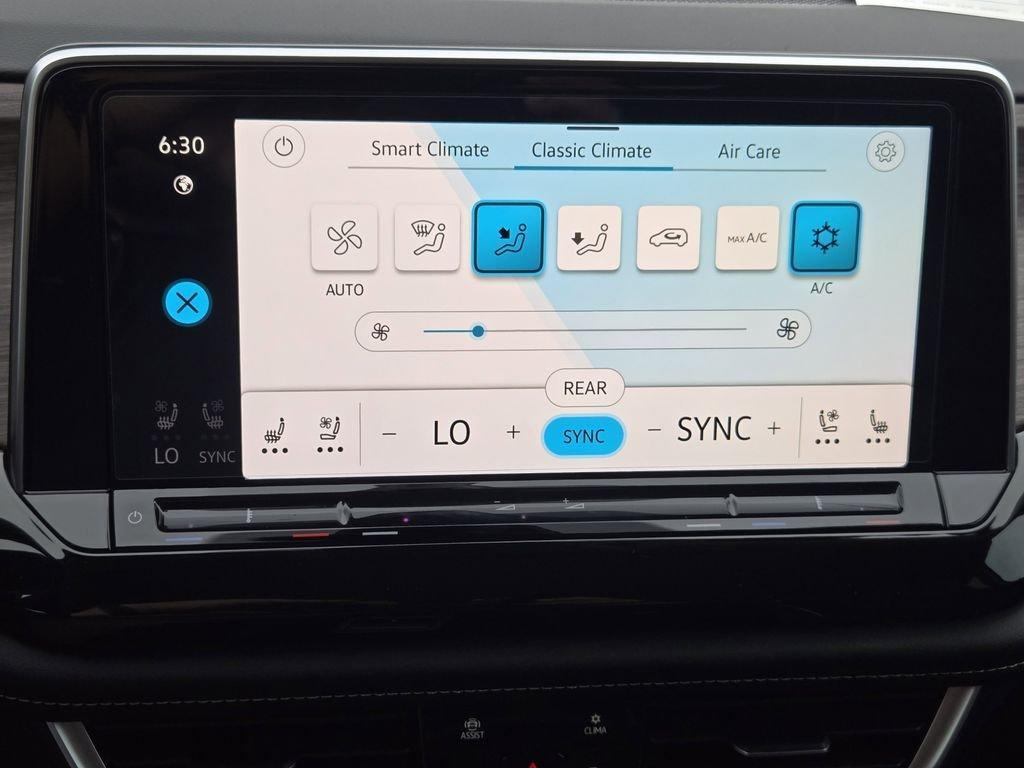 new 2026 Volkswagen Atlas car, priced at $53,878