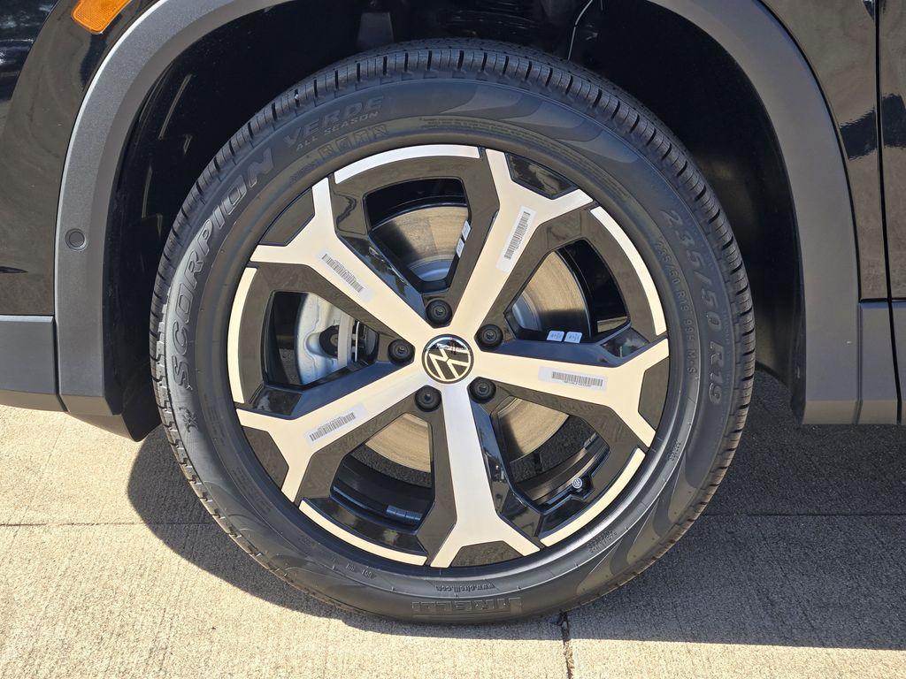 new 2026 Volkswagen Tiguan car, priced at $34,410
