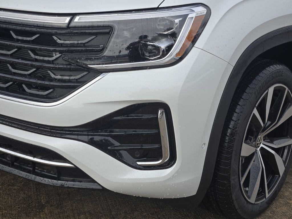 new 2026 Volkswagen Atlas car, priced at $52,372