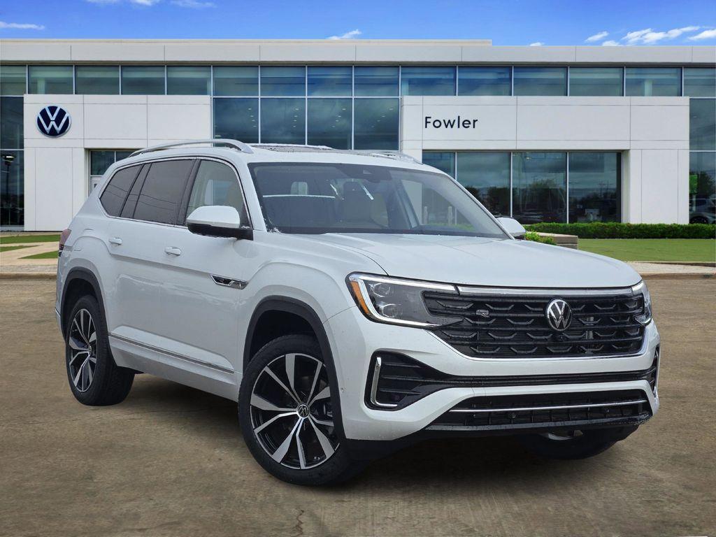 new 2026 Volkswagen Atlas car, priced at $52,372