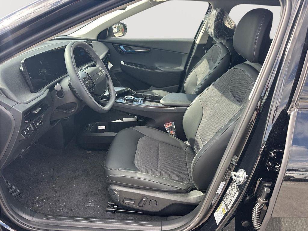 new 2025 Kia EV6 car, priced at $43,244