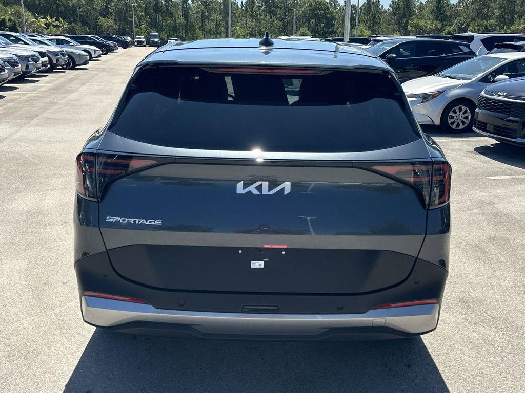new 2026 Kia Sportage car, priced at $33,300