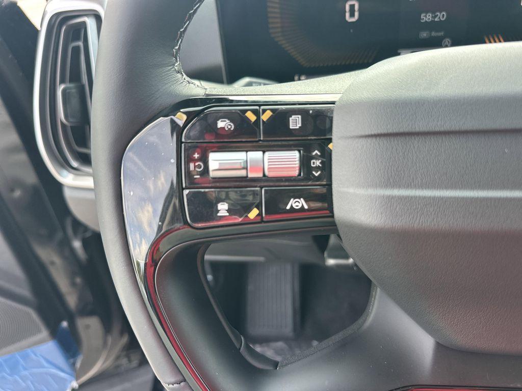 new 2026 Kia Sorento car, priced at $32,638