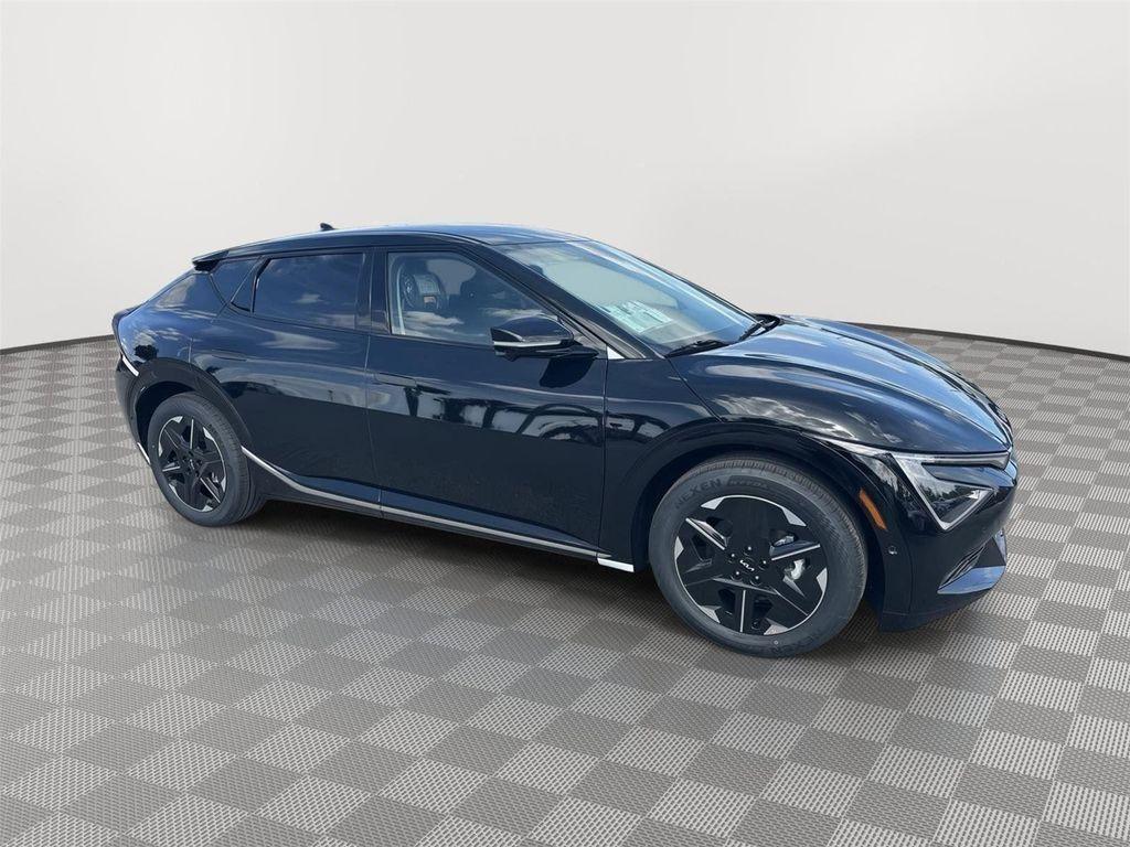 new 2025 Kia EV6 car, priced at $40,782
