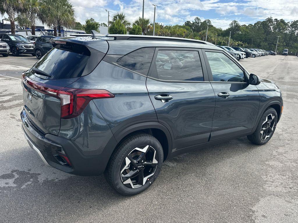 new 2026 Kia Seltos car, priced at $27,396