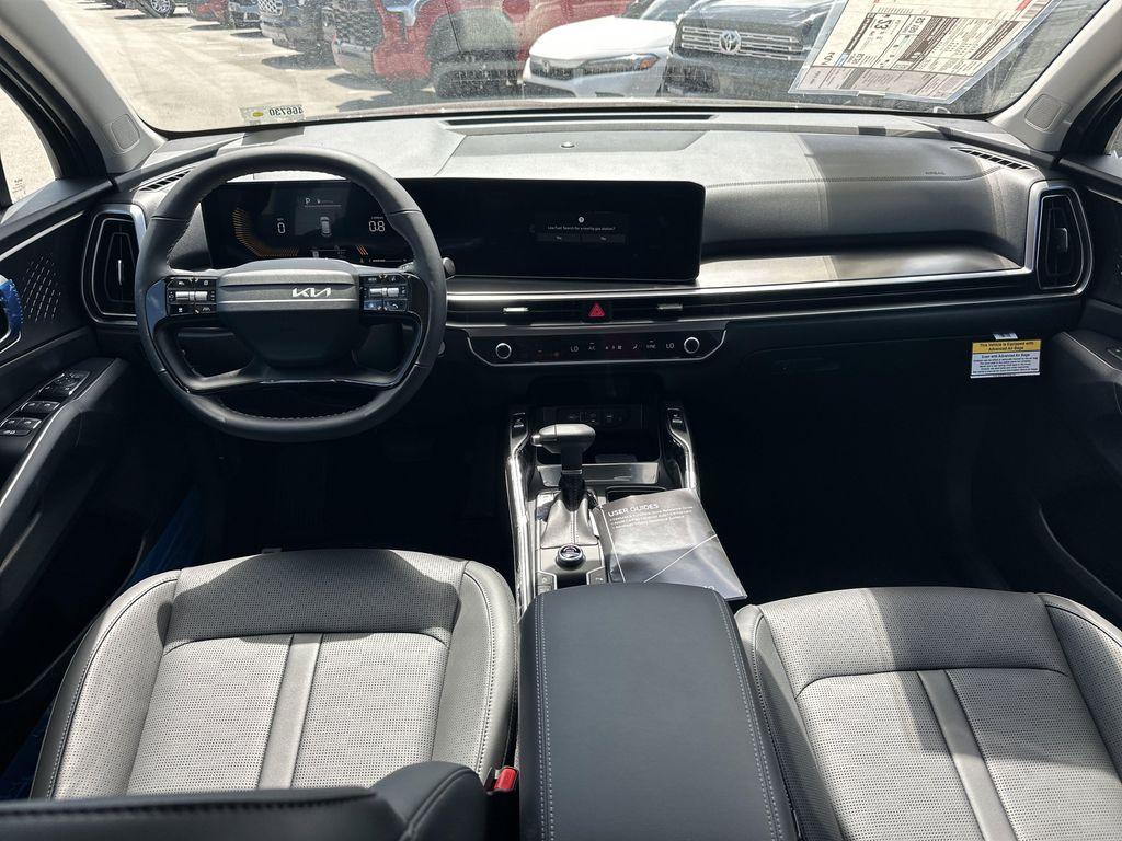 new 2026 Kia Sorento car, priced at $37,662