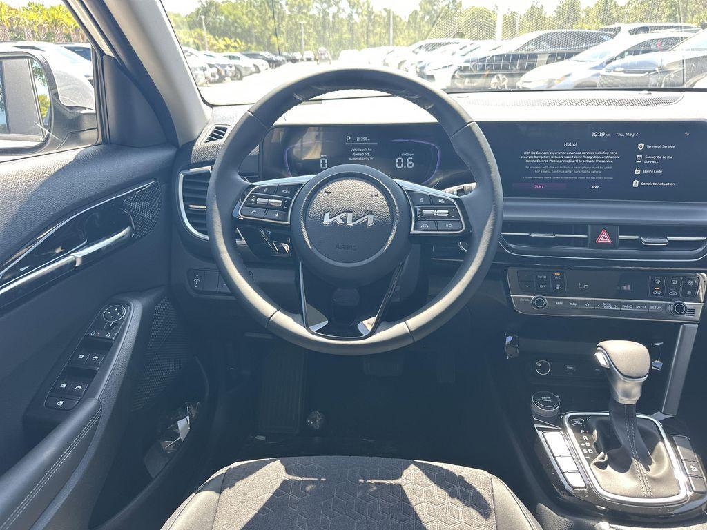 new 2026 Kia Seltos car, priced at $28,324