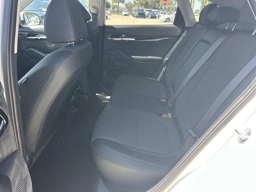 new 2026 Kia Seltos car, priced at $28,324