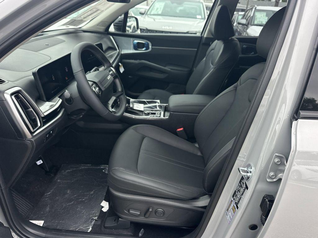 new 2026 Kia Sorento car, priced at $41,088