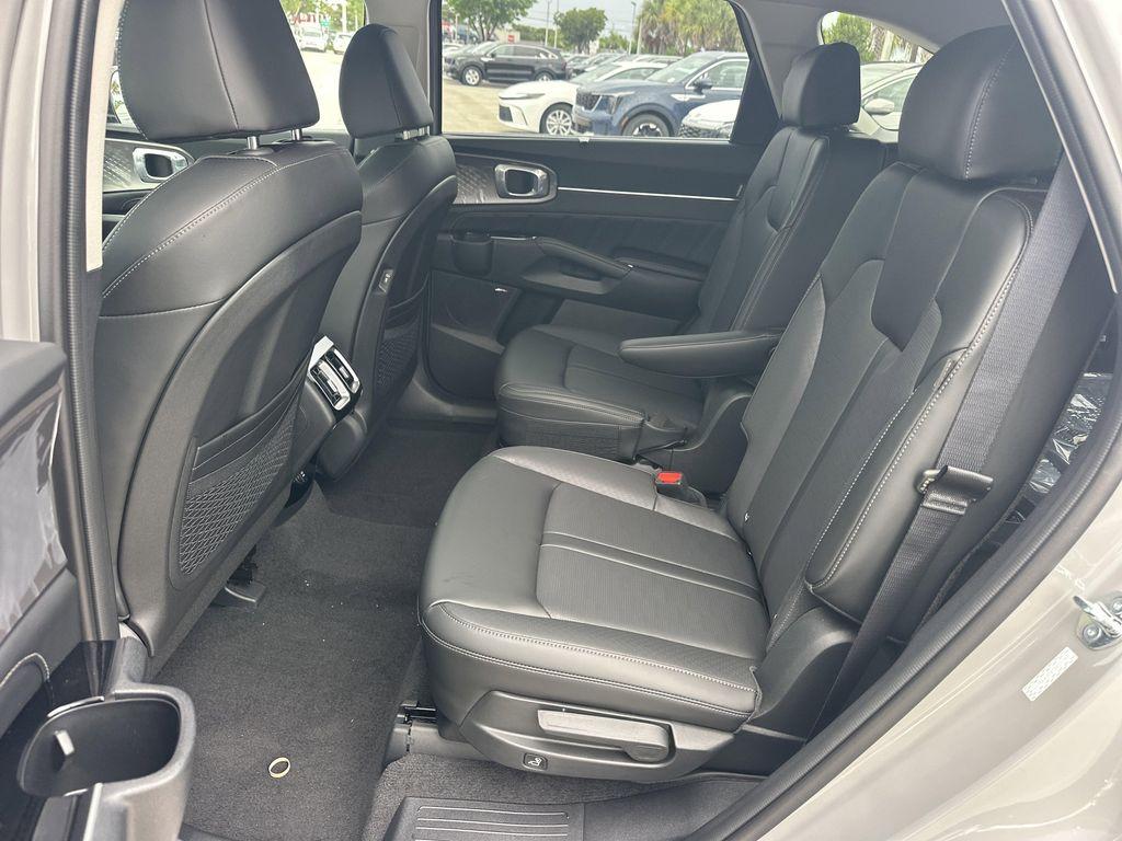 new 2026 Kia Sorento car, priced at $42,476