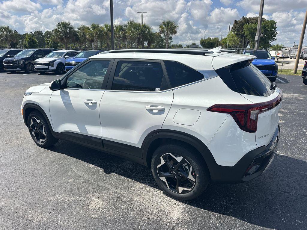 new 2026 Kia Seltos car, priced at $29,580
