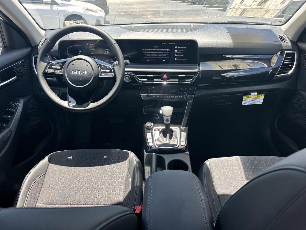new 2026 Kia Seltos car, priced at $28,432