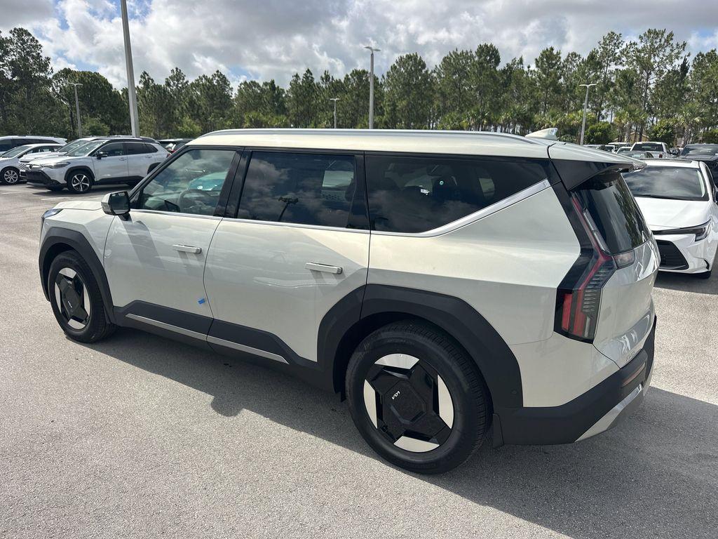 new 2026 Kia EV9 car, priced at $56,262