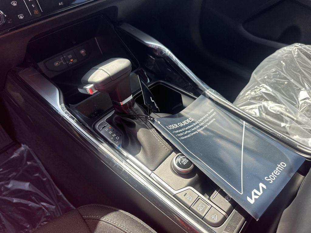 new 2026 Kia Sorento car, priced at $32,770