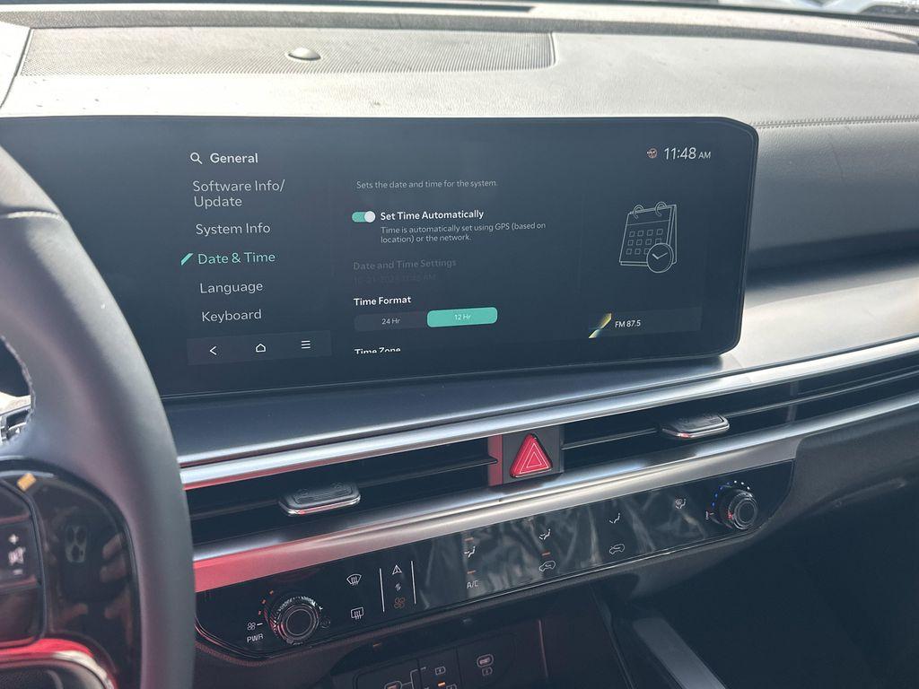 new 2026 Kia Sorento car, priced at $32,770