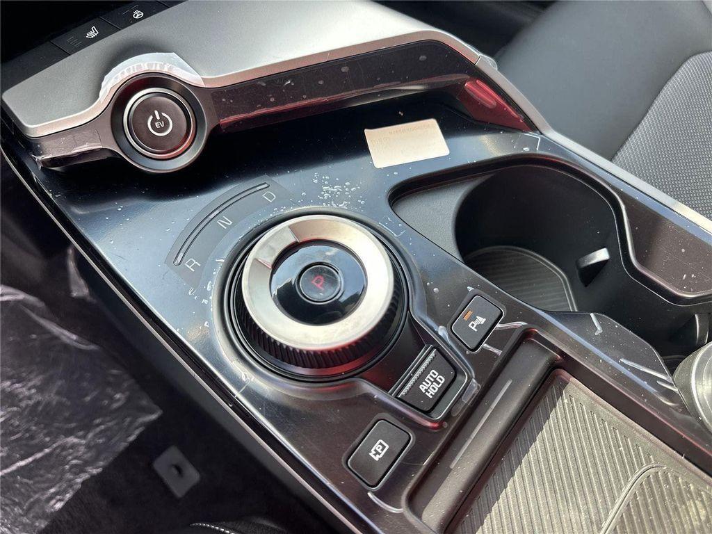 new 2025 Kia EV6 car, priced at $42,531