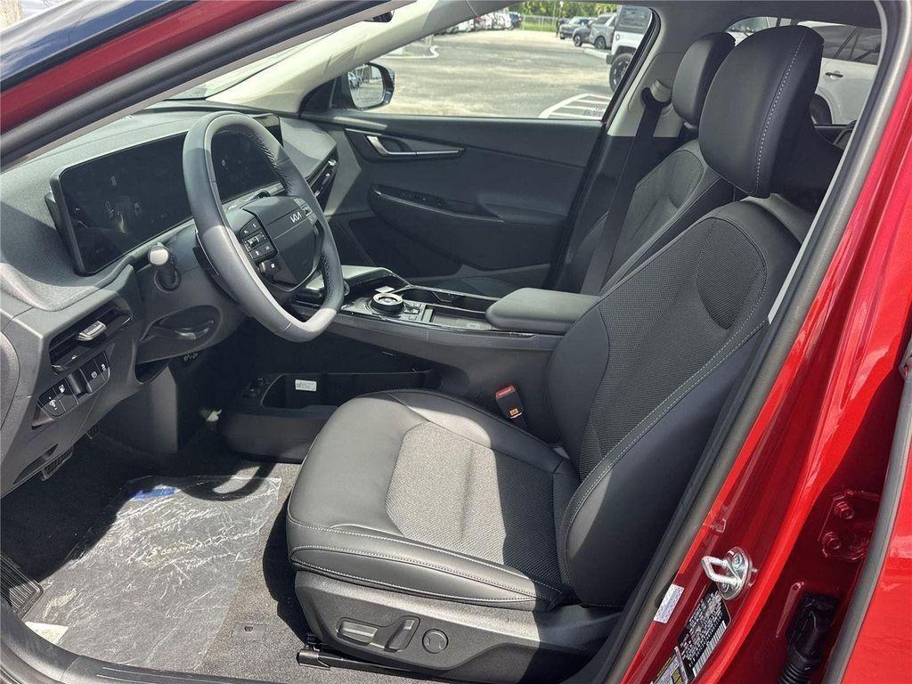 new 2025 Kia EV6 car, priced at $36,791